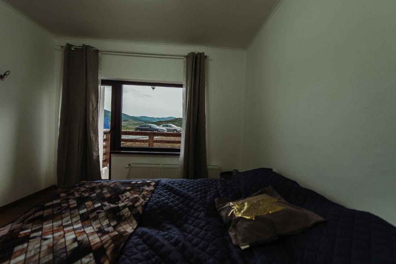 Ighiu Pensiunea Casa Negrea מראה חיצוני תמונה